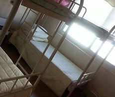 Hwaseong Guest House - Hostel