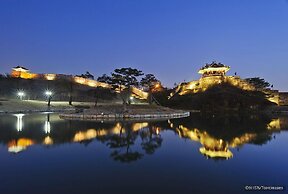 Hwaseong Guest House - Hostel