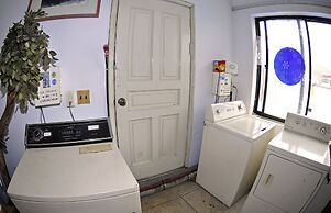 Hwaseong Guest House - Hostel