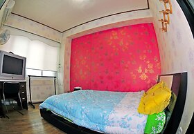 Hwaseong Guest House - Hostel