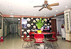 Hwaseong Guest House - Hostel