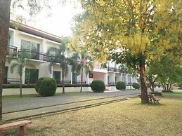 Fuengfah Riverside Garden Resort