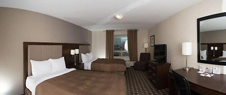 Carlyle Western Star Inn & Suites