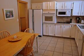 Red MountainVillageHomesCabins