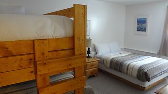 Red MountainVillageHomesCabins