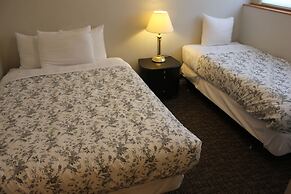 Red MountainVillageHomesCabins