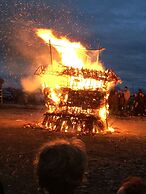 Alaska Adventure Cabins