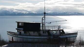 Alaska Adventure Cabins
