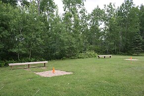 Hush Lodge & Cottages