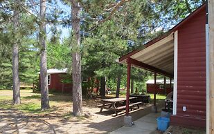 Hush Lodge & Cottages