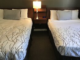 Hush Lodge & Cottages