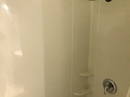 Hush Lodge & Cottages