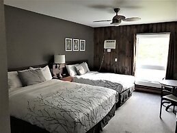 Hush Lodge & Cottages