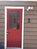 Hush Lodge & Cottages