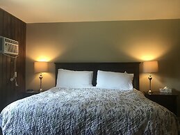 Hush Lodge & Cottages