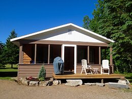 Hush Lodge & Cottages