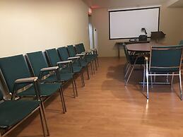 Hush Lodge & Cottages