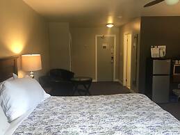 Hush Lodge & Cottages