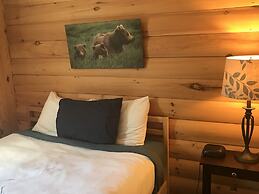 Hush Lodge & Cottages