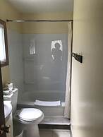 Hush Lodge & Cottages