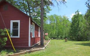 Hush Lodge & Cottages