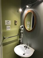 Hush Lodge & Cottages