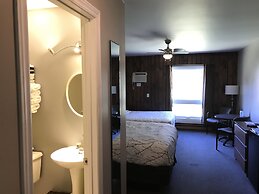 Hush Lodge & Cottages