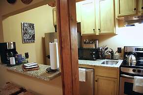 Black Bear Lodge of Sapphire