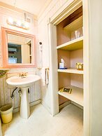 Inn at the Art Center