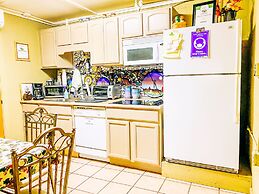 Inn at the Art Center