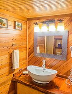 Inn at the Art Center