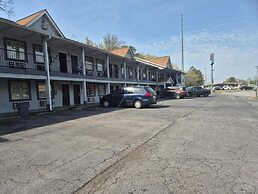 Woodberry Inn & Suites By OYO Rome