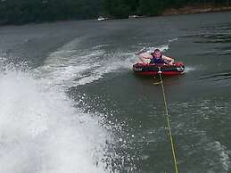 Arrowmont Stables & Cabins