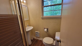 Arrowmont Stables & Cabins