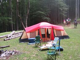 Arrowmont Stables & Cabins