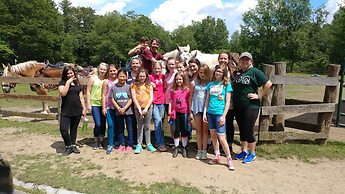 Arrowmont Stables & Cabins
