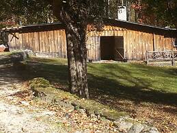 Arrowmont Stables & Cabins