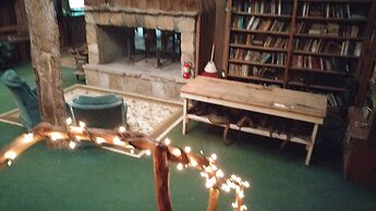 Arrowmont Stables & Cabins