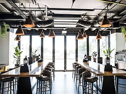 Peppers Docklands Melbourne