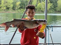 Mill Creek Resort on Table Rock Lake