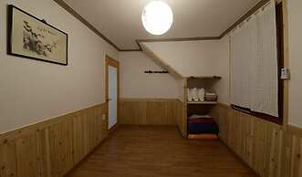 Dajeong Guesthouse - Hostel