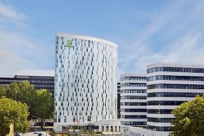 Holiday Inn Hamburg - City Nord by IHG