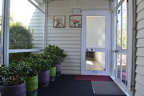 McWilliam Apartments