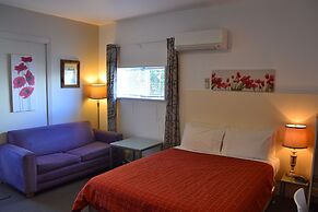 McWilliam Apartments