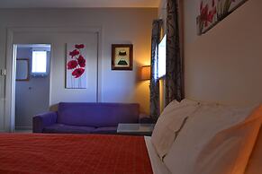 McWilliam Apartments