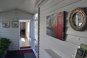 McWilliam Apartments