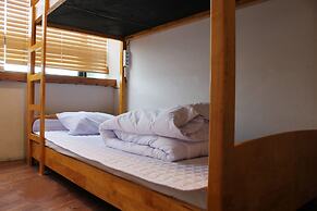 Orange Guest house - Hostel