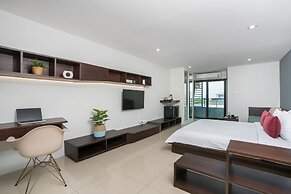 De Botan Srinakarin Hotel & Residence