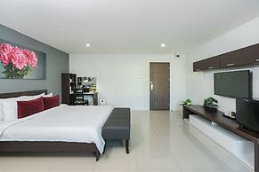 De Botan Srinakarin Hotel & Residence