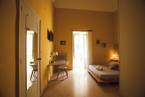 4Brooms Boutique B&B